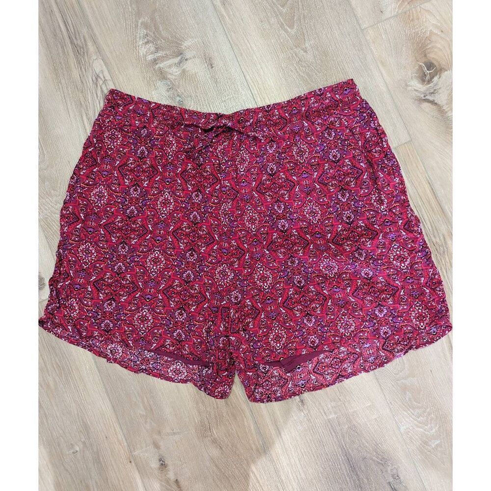 Sz 2 Torrid Printed Crinkle Gauze Shorts NWT!